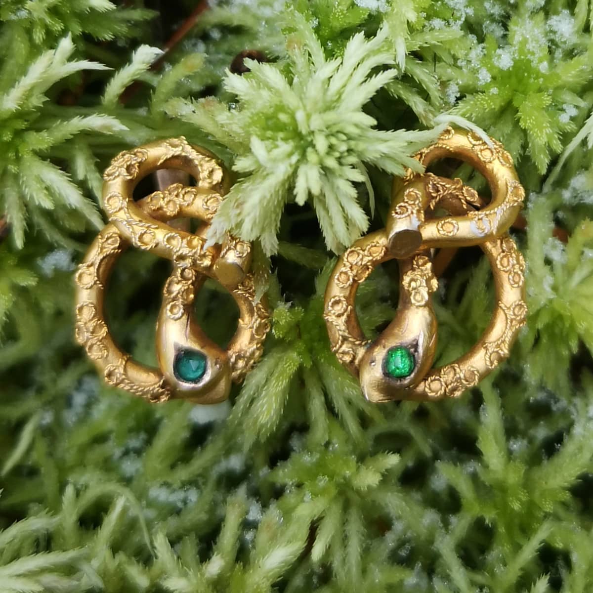 The Victorian serpent earrings - Medea's Mix