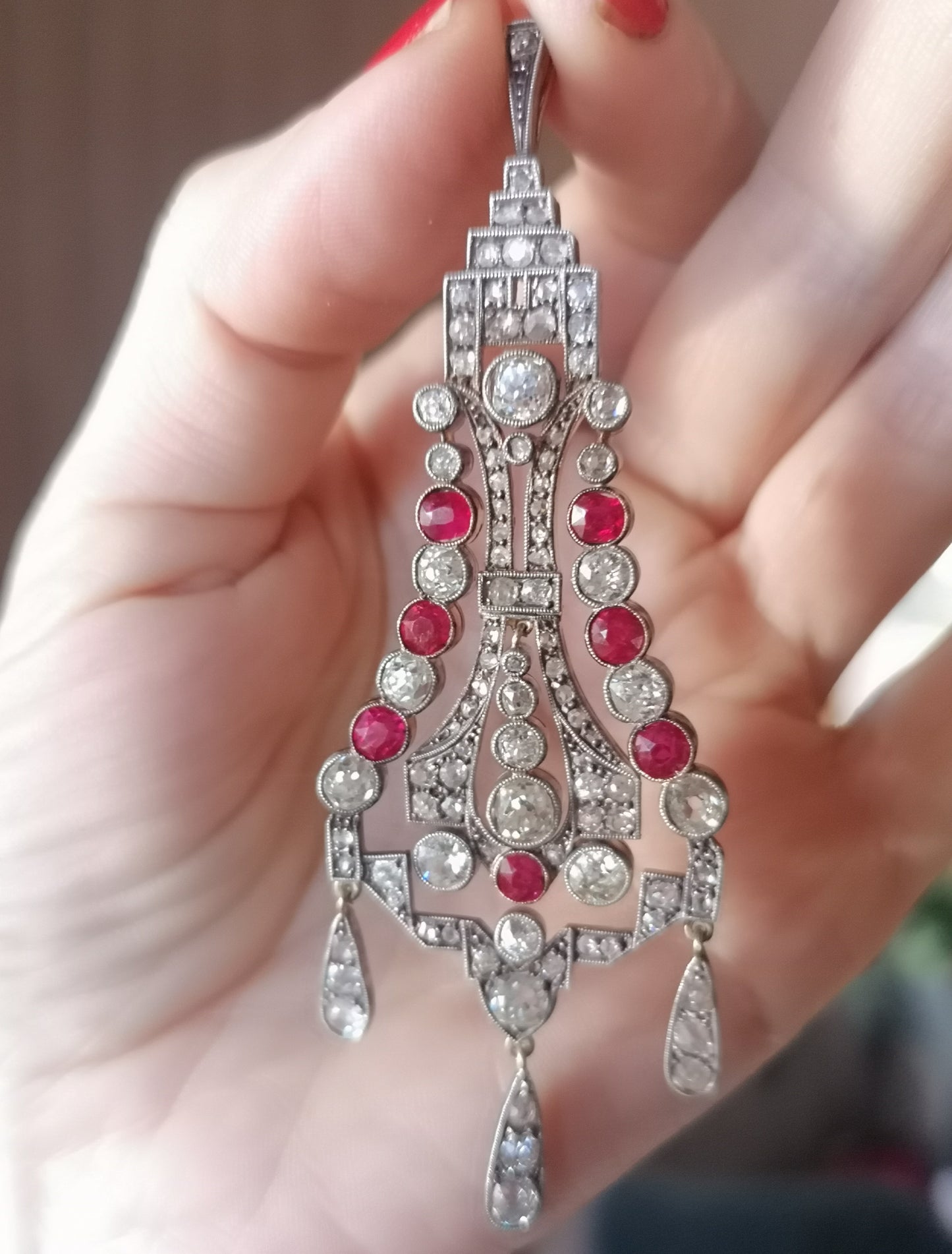 The roaring 20's diamond and ruby chandelier pendant